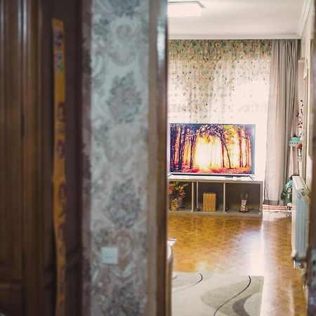 Mariamo'S Apartments Batumi Rum bild