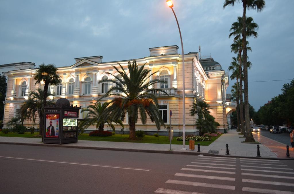 Mariamo'S Apartments Batumi Exteriör bild